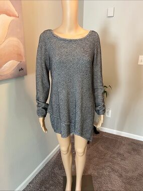White House Black Market Heather Gray Knit Top